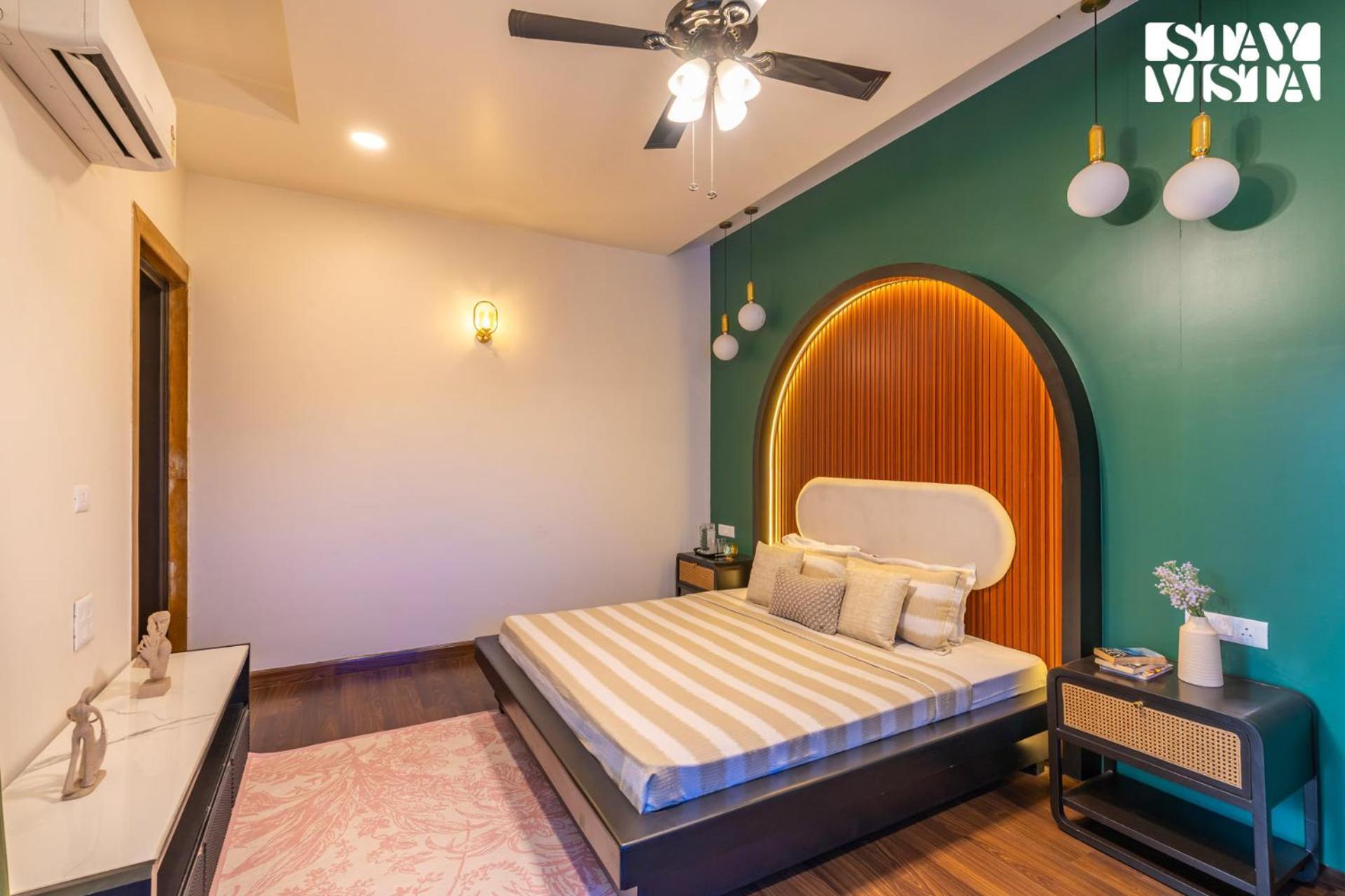Stayvista At Wandering Vines Indoor Pool 4Bhk Luxury Villa In Delhi Sohna Buitenkant foto